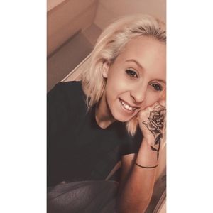 Meet your Posher, Cory